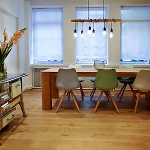 https://hotel-im-kupferkessel.topcolognehotels.com